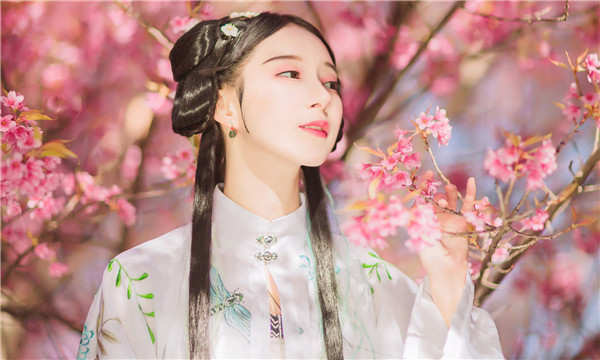 马山供卵试管婴儿：助您实现家庭梦想的科学方案
